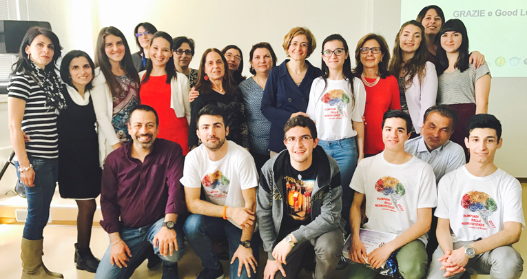 Bianca Slivinschi di Alba campionessa nazionale delle Olimpiadi delle Neuroscienze 2017 Bianca Slivinschi di Alba campionessa nazionale delle Olimpiadi delle Neuroscienze 2017